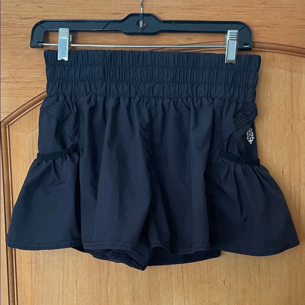 Free People Movement Black Women's Shorts Built In Panty Medium - Picture 5 of 10